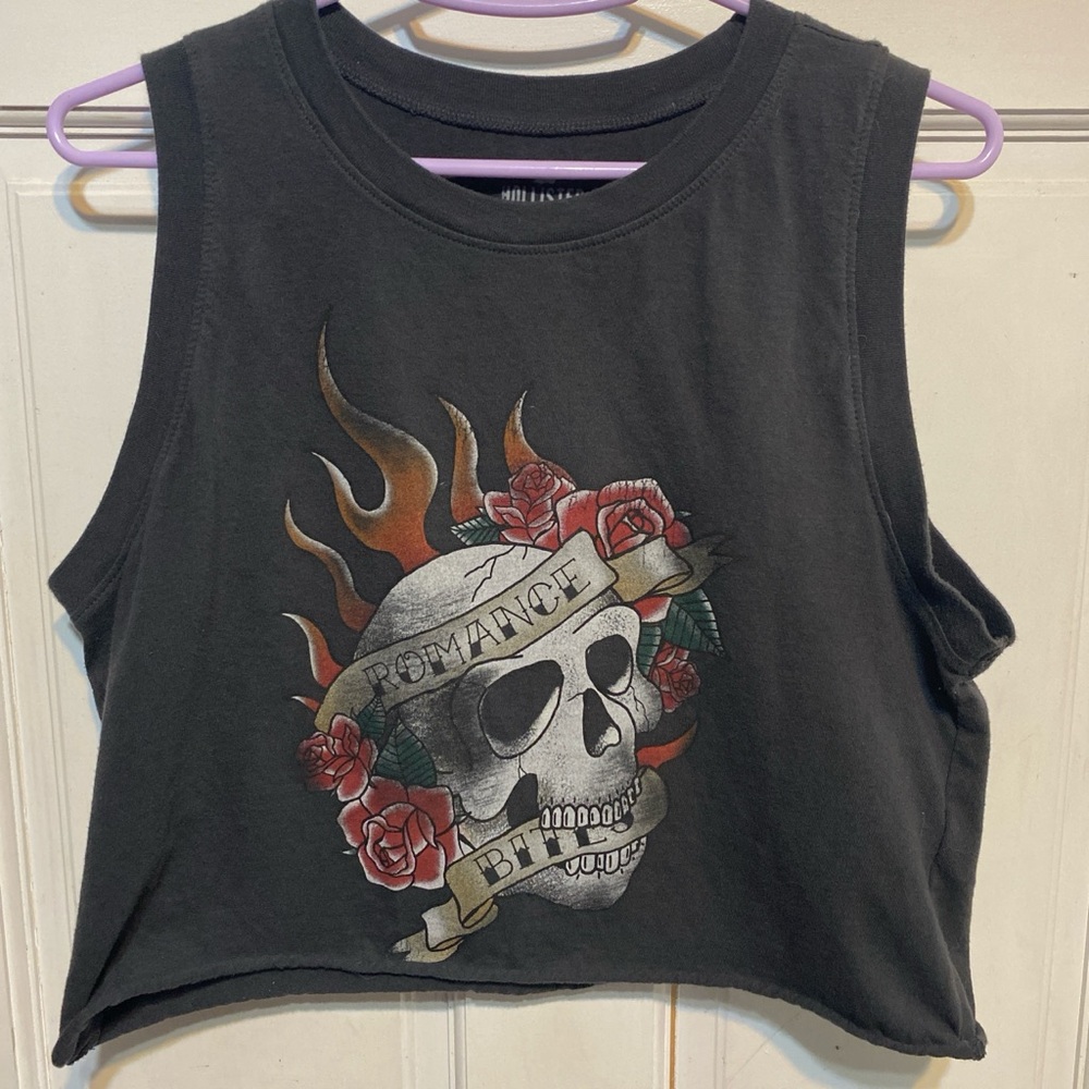 Medium gray cropped Hollister romance bites tank